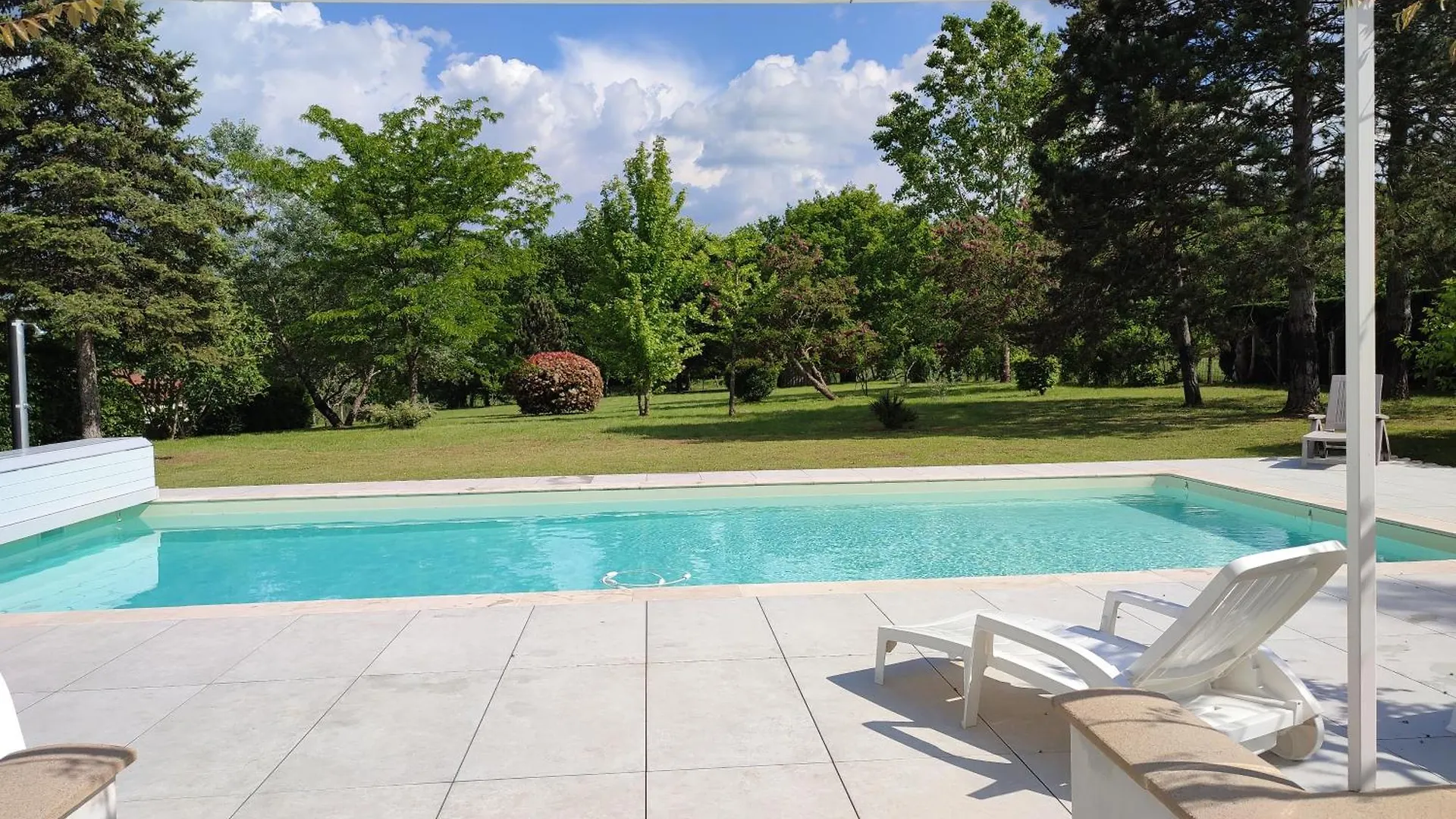 Ecoute S,Il Vient Bed & Breakfast Gourdon-en-quercy Fransa